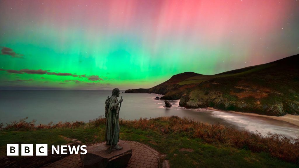 Photographer wins UK’s only 2025 Northern Lights shot award
