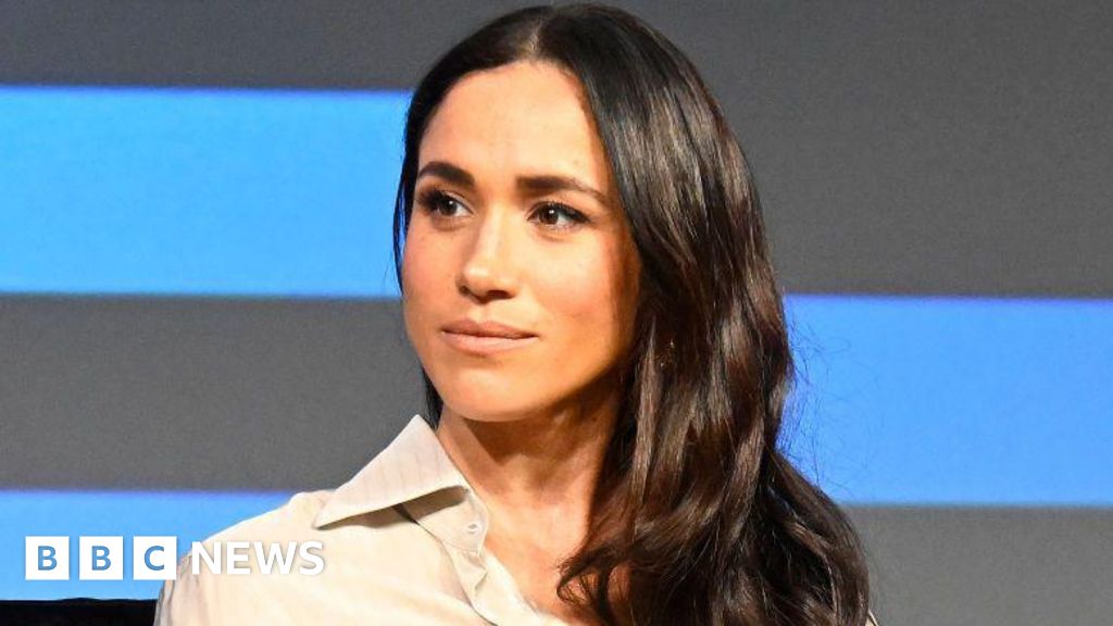 Meghan ‘reached out’ to estranged father Thomas after amputation reports