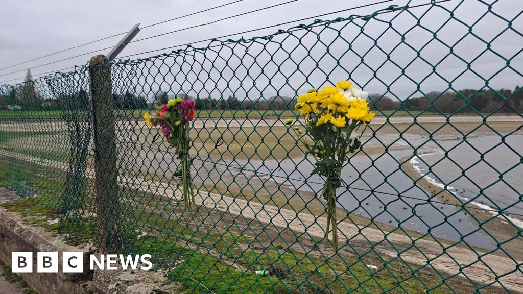 Essex Police at reservoir near Chelmsford after aircraft crash