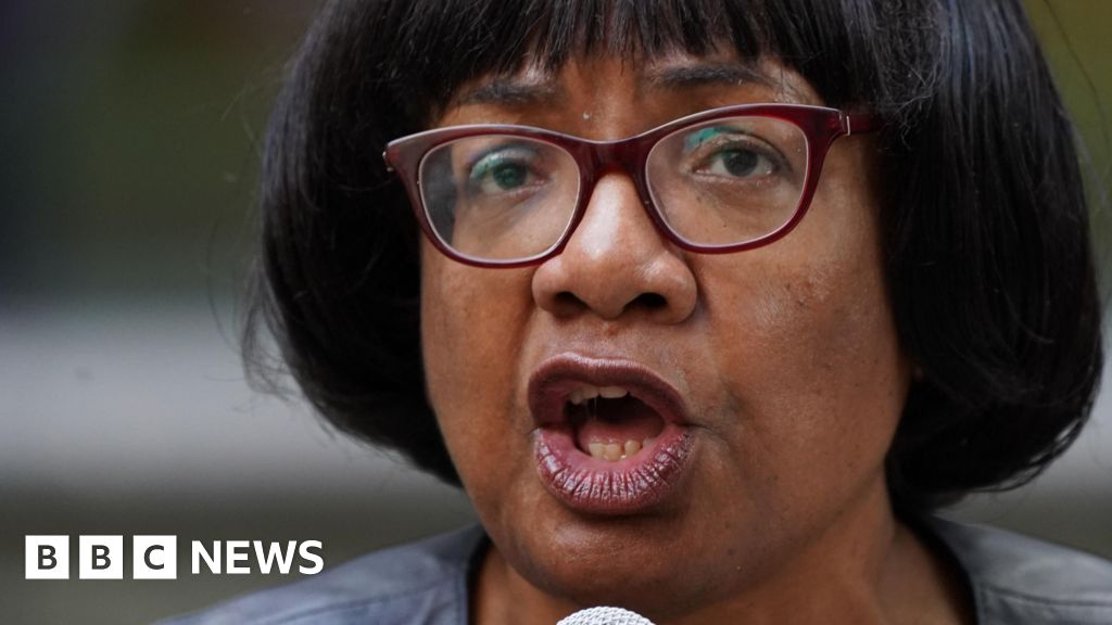 Labour MPs warn Starmer they won’t support jury trial limits