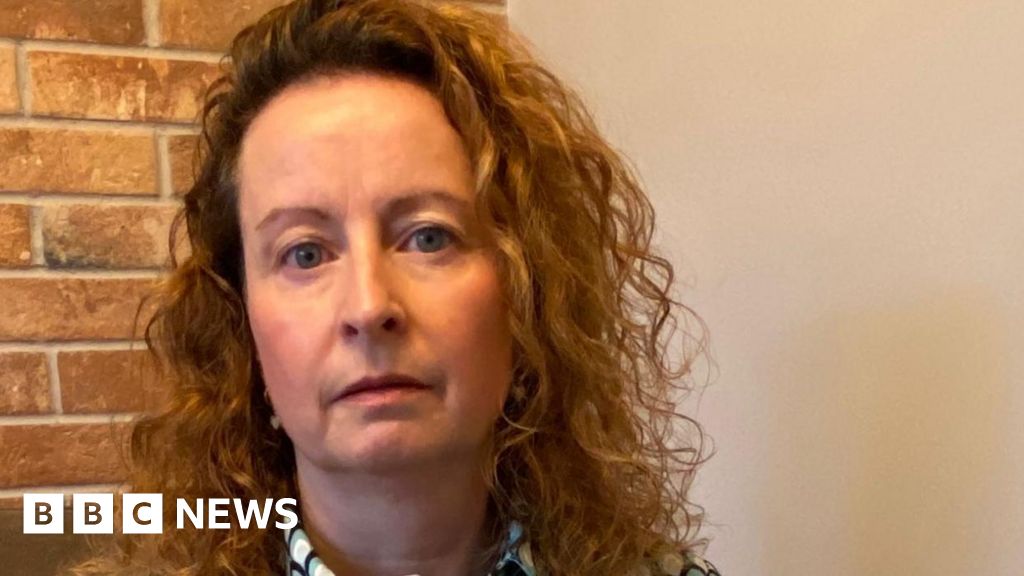 Rise in gift card scams as victims lose millions