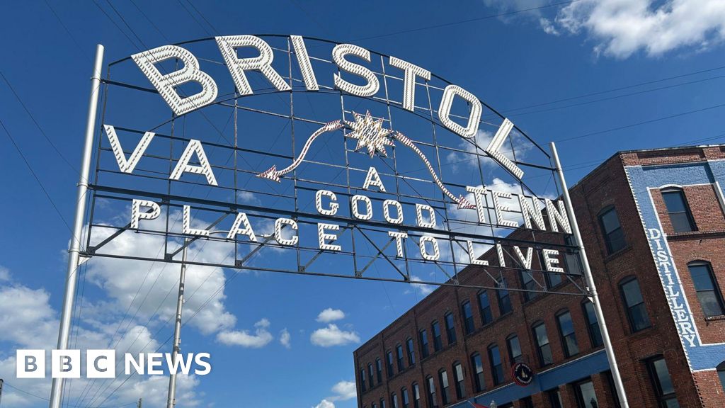 Divided between two states, the town at the heart of America’s abortion debate