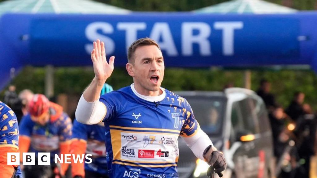 Kevin Sinfield completes ultra marathon challenge in Headingley