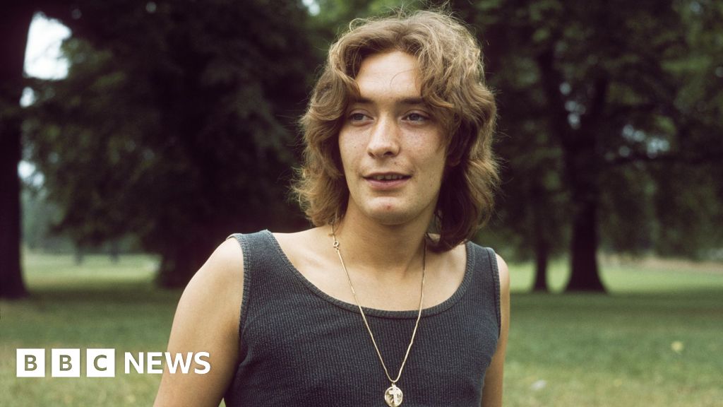 ‘Unsigned Chris Rea asked me to play his song’