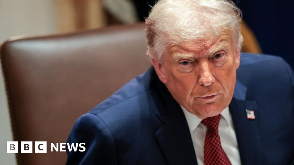 Trump criticises ‘weak’ European leaders over Ukraine and immigration Trump criticises ‘weak’ European leaders over Ukraine and immigration