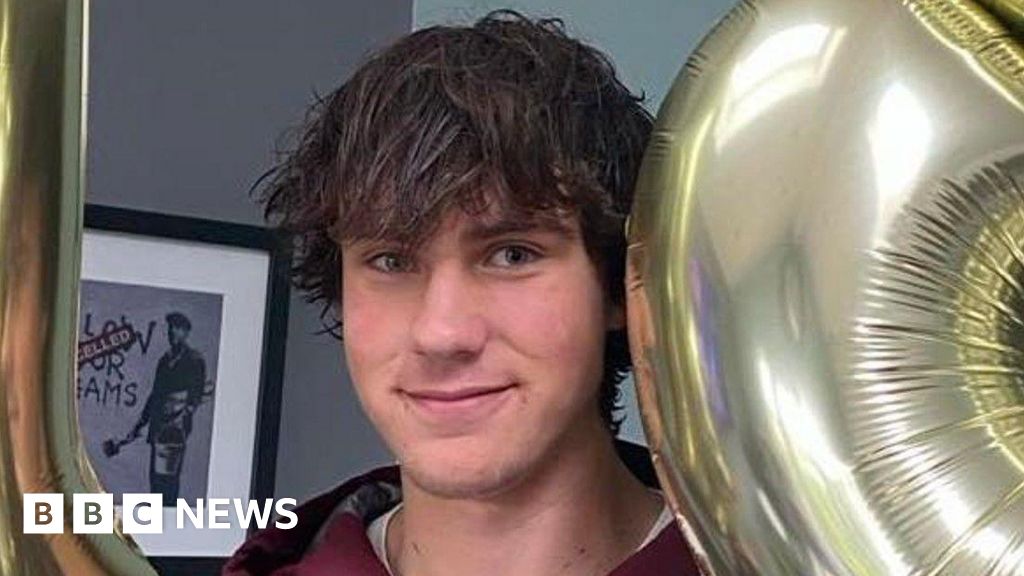 Searches for Newport rugby player missing in Romanian mountains