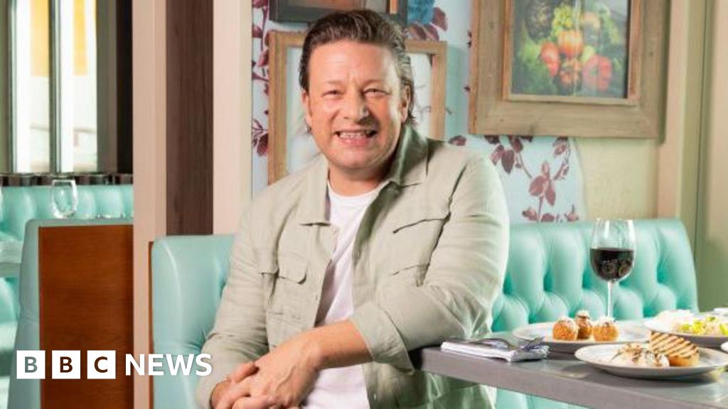 Jamie’s Italian to reopen in the UK six years after its collapse