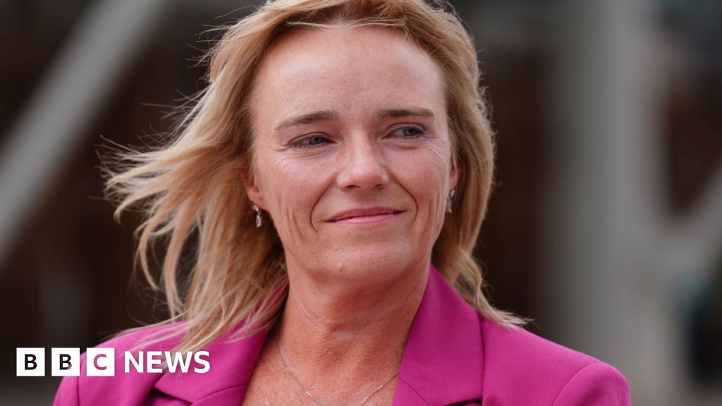 Partial victory for nurse in NHS trans changing room row Partial victory for nurse in NHS trans changing room row