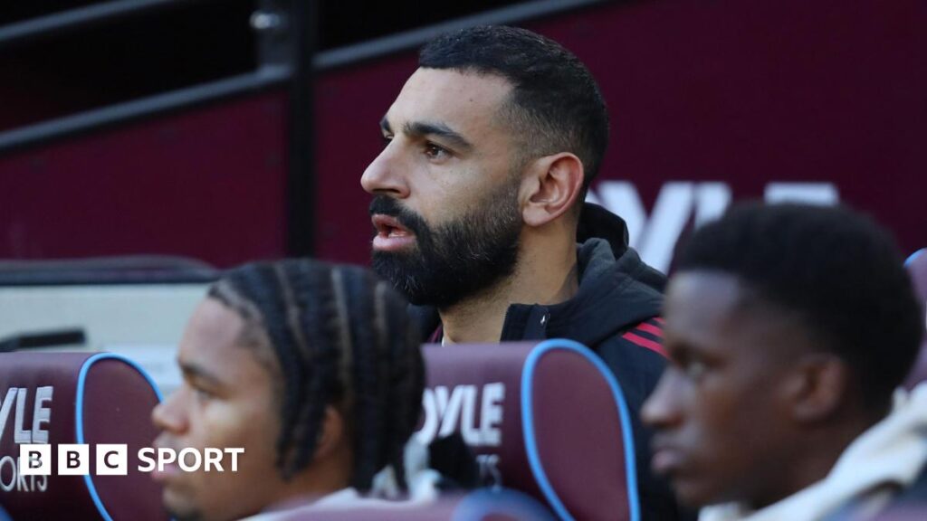 Liverpool: Mohamed Salah a top professional after being dropped – Arne Slot