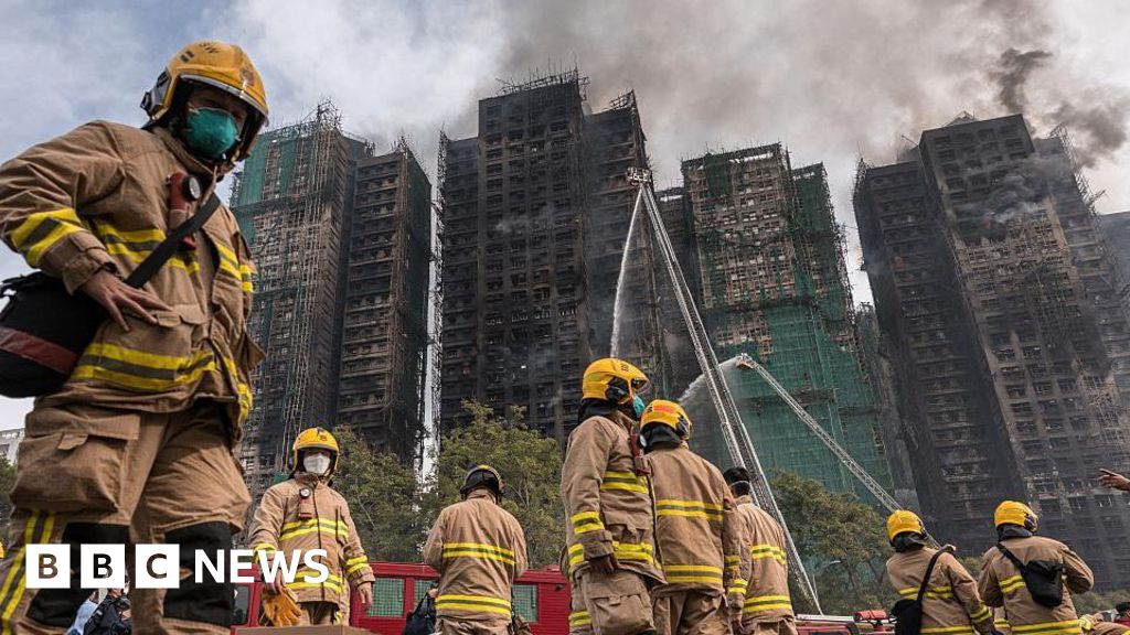 Hong Kong leader orders investigation into deadly fire that killed 151 Hong Kong leader orders investigation into deadly fire that killed 151