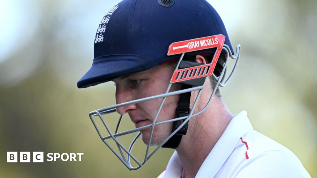 The Ashes: England on brink of defeat after Nathan Lyon ends Zak Crawley resistance The Ashes: England on brink of defeat after Nathan Lyon ends Zak Crawley resistance