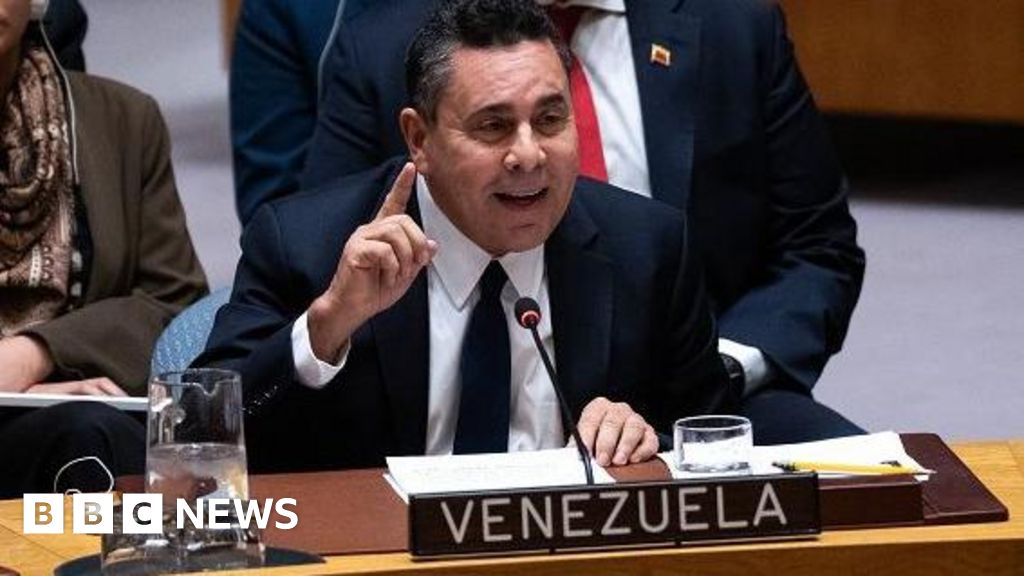 Venezuela accuses US of ‘extortion’ over seizure of oil tankers Venezuela accuses US of ‘extortion’ over seizure of oil tankers