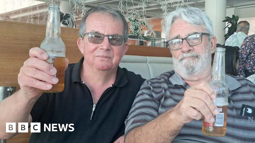 Llanharan man travels to meet adopted brother in Australia