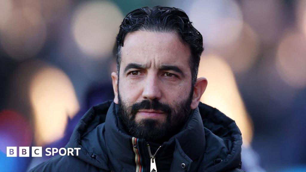 Manchester United: Ruben Amorim on formation change