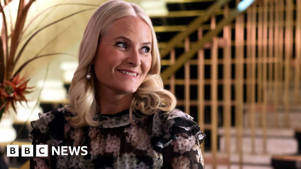 Norway’s crown princess likely needs lung transplant, palace says