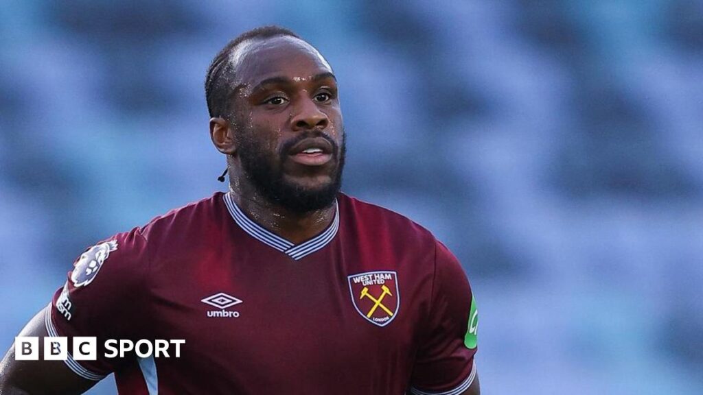 Michail Antonio: Ex-West Ham forward training with Leicester City