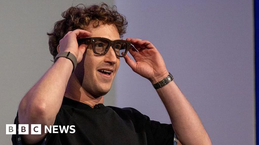 Meta pivots to AI smart glasses as metaverse bet struggles