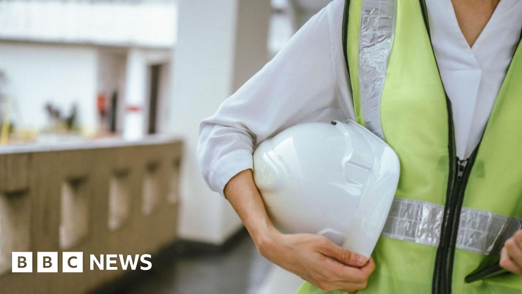 Ministers eye construction and hospitality to find young people jobs