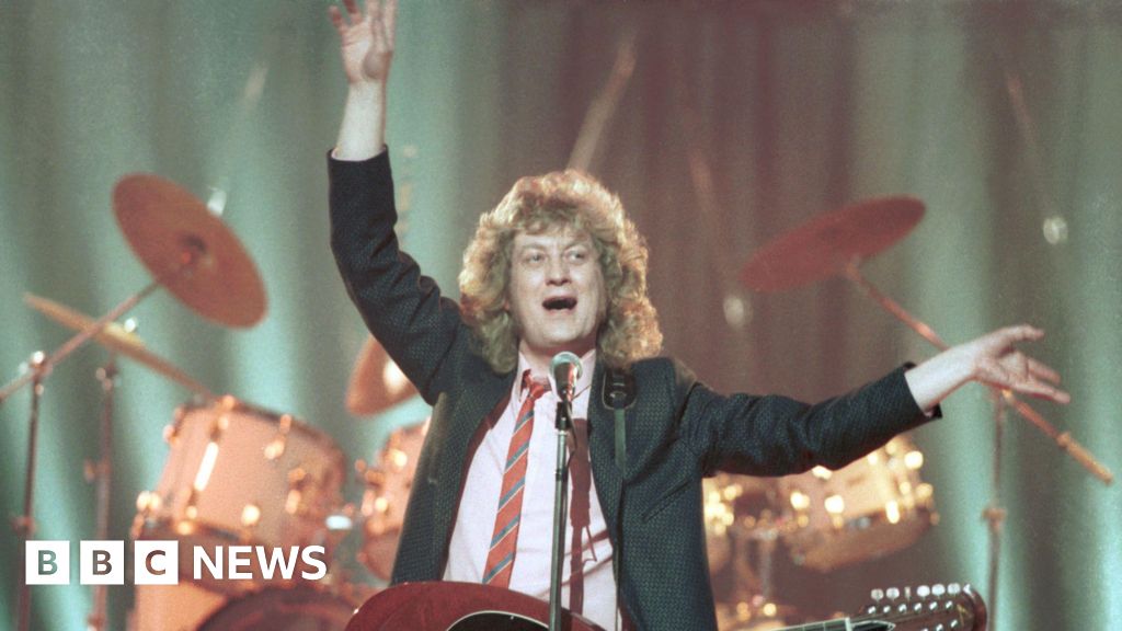 Noddy Holder ‘avoids restaurants on Christmas’ due to Slade song