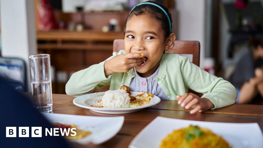 How curry for Christmas dinner helps us avoid child meltdowns How curry for Christmas dinner helps us avoid child meltdowns