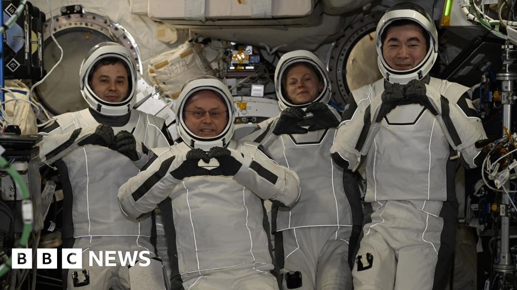 Nasa astronauts begin ‘bittersweet’ medical evacuation from space station