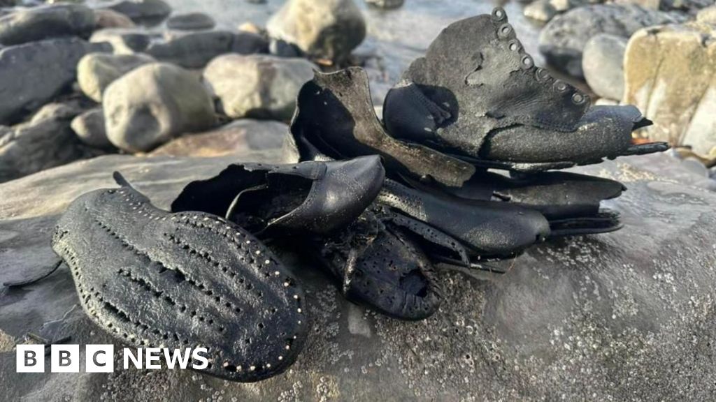 What happened to Victorian shoes washed up on Ogmore beach?