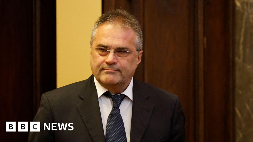 Austria’s biggest spy trial for decades puts ex-intelligence officer in the dock