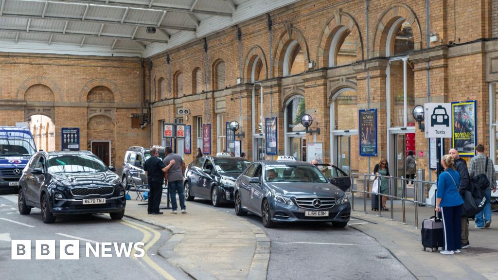 Minister open to mandatory CCTV in taxis to tackle grooming gangs