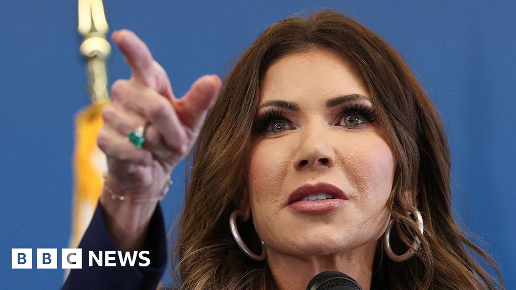 More federal agents to be sent to Minnesota after shooting, Trump administration says