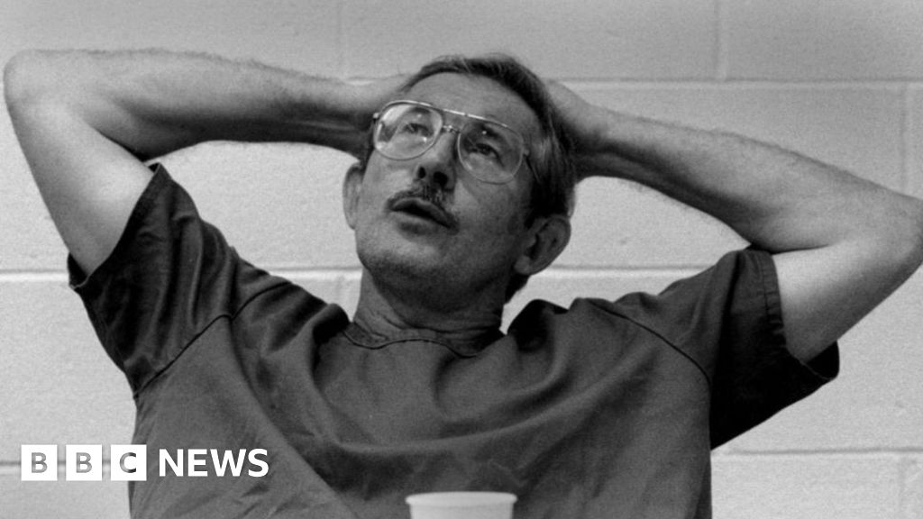 Aldrich Ames, CIA agent who sold secrets to the Soviets, dies aged 84