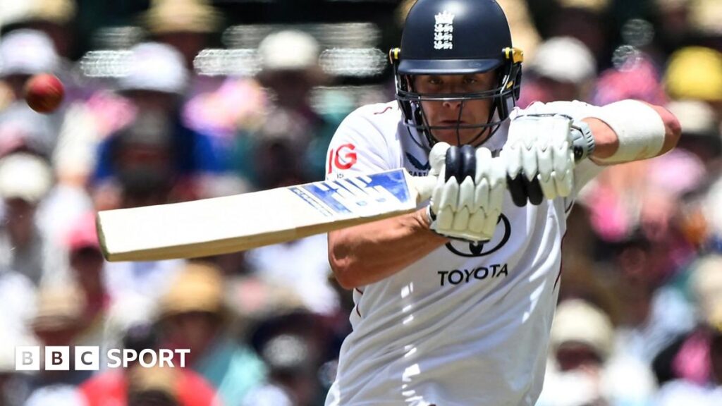 The Ashes 2025-26: Jamie Smith dismissed in dismal fashion for England against Australia in fifth Test