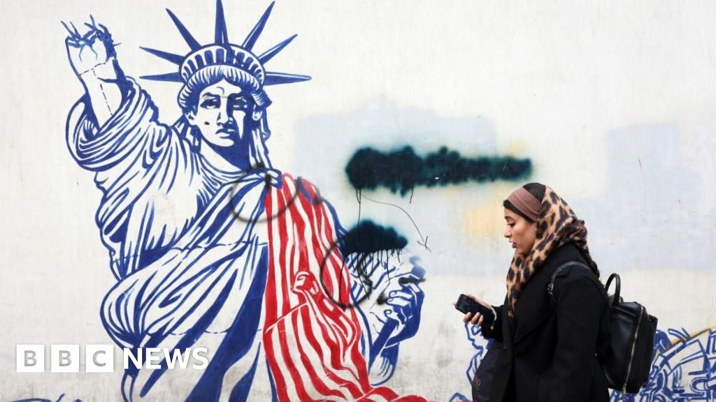 Trump weighs next move on Iran