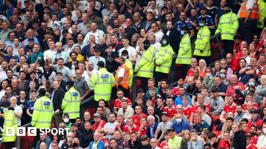 Leeds v Man Utd: Why does the rivalry matter?