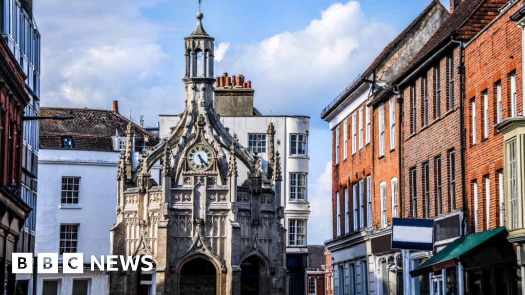 Twenty councils in England ask for election delays Twenty councils in England ask for election delays