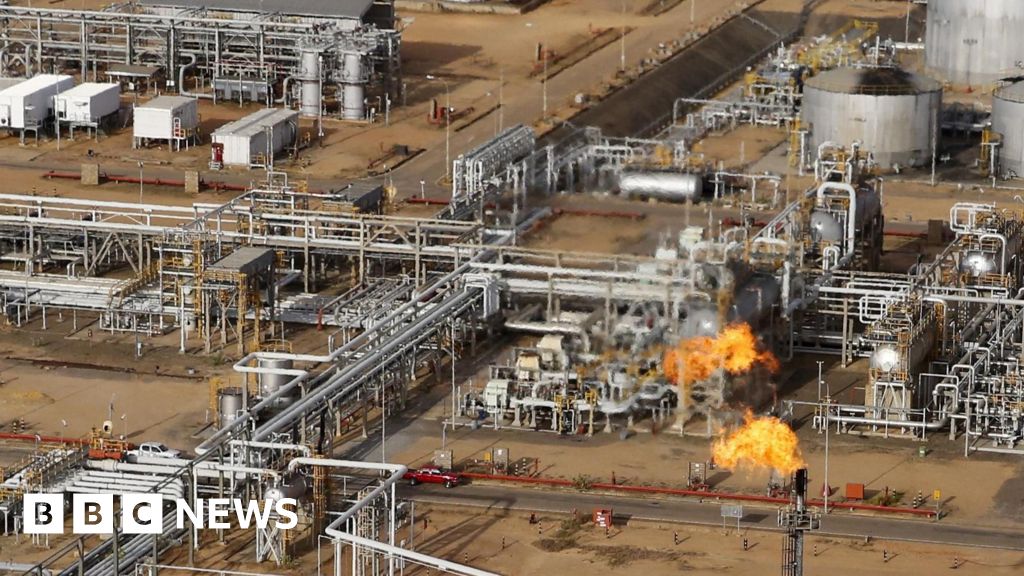 Trump wants Venezuela’s oil. Will his plan work? Trump wants Venezuela’s oil. Will his plan work?