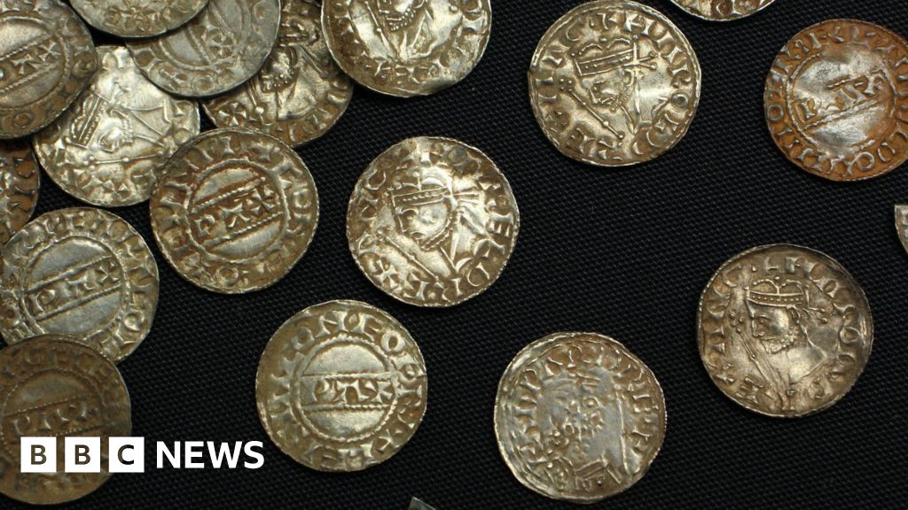 Norfolk remains tops of England’s treasure finds list