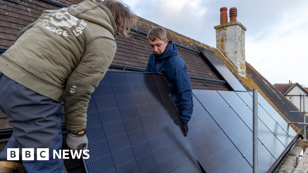 UK households to get £15bn for solar and green tech to lower energy bills UK households to get £15bn for solar and green tech to lower energy bills