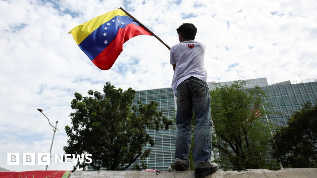 Venezuelans face up to future without Maduro