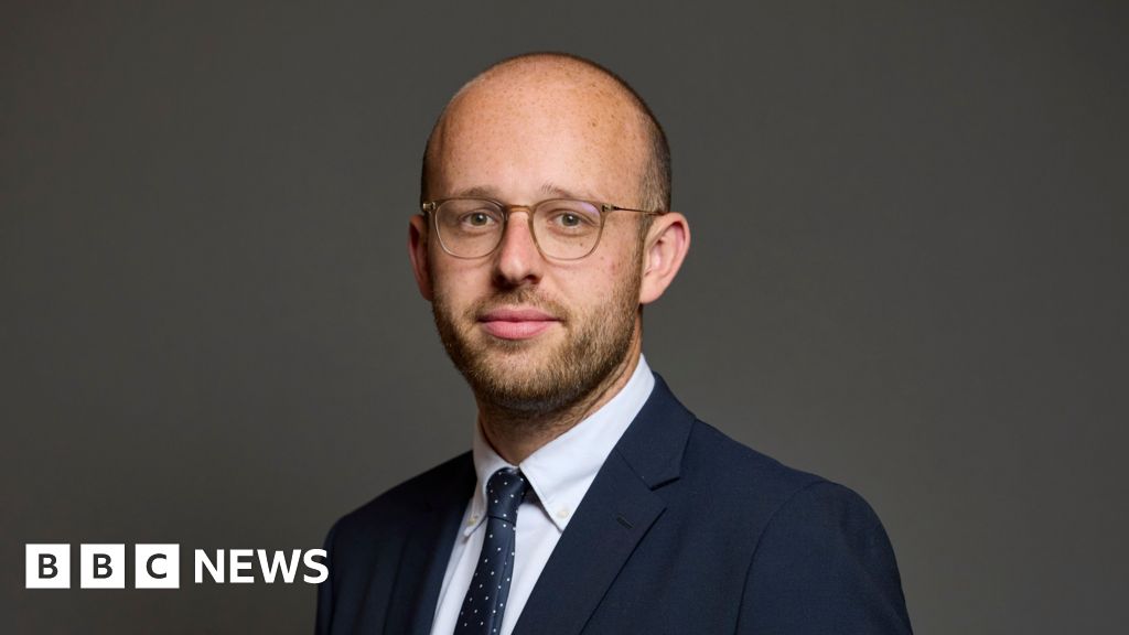 Channel Islands push back on Russian money claims