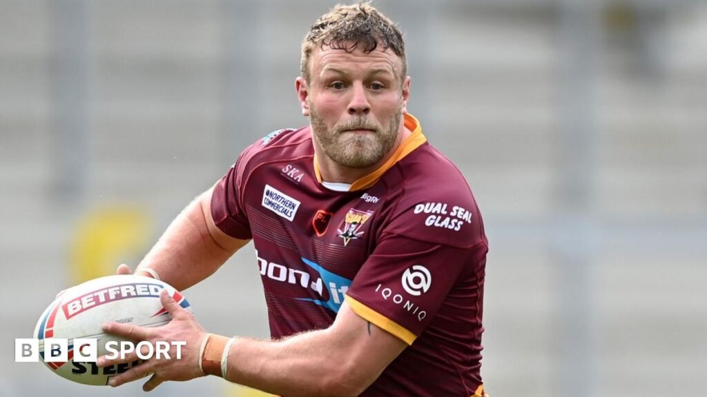 Ex-rugby league player Josh Jones says head injuries made him suicidal