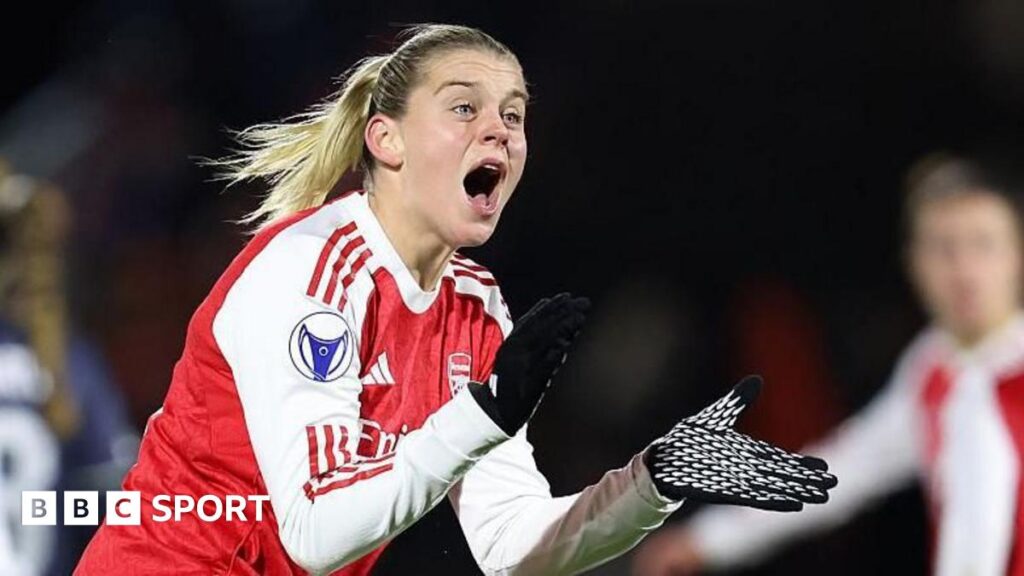 Alessia Russo: What is Arsenal forward’s best position?