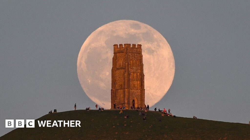 How and when to see April’s full Pink Moon