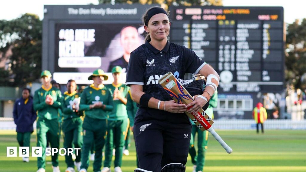 New Zealand’s Amelia Kerr hits 179 not out against South Africa in record women’s ODI chase New Zealand’s Amelia Kerr hits 179 not out against South Africa in record women’s ODI chase