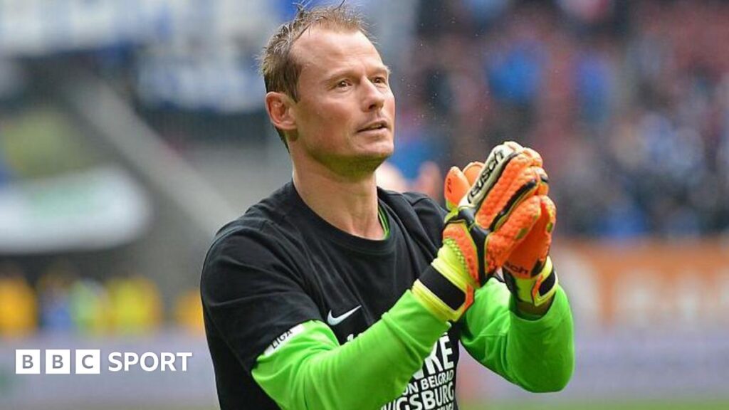 Alex Manninger: Ex-Arsenal goalkeeper dies after car hit by train