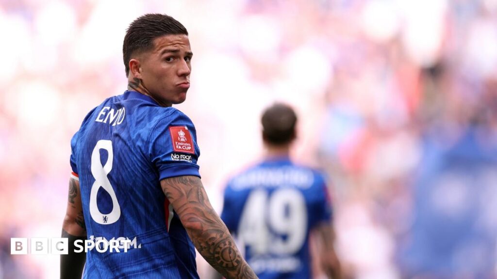 Chelsea 1-0 Leeds: Blues reach FA Cup final after Liam Rosenior sacking