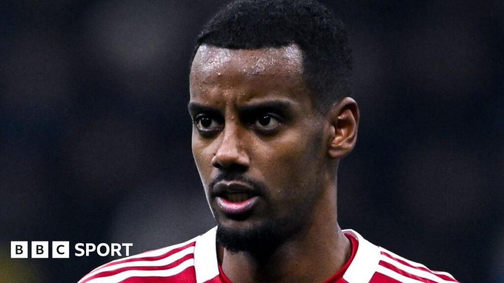 Alexander Isak: Liverpool striker to return to team training on Thursday