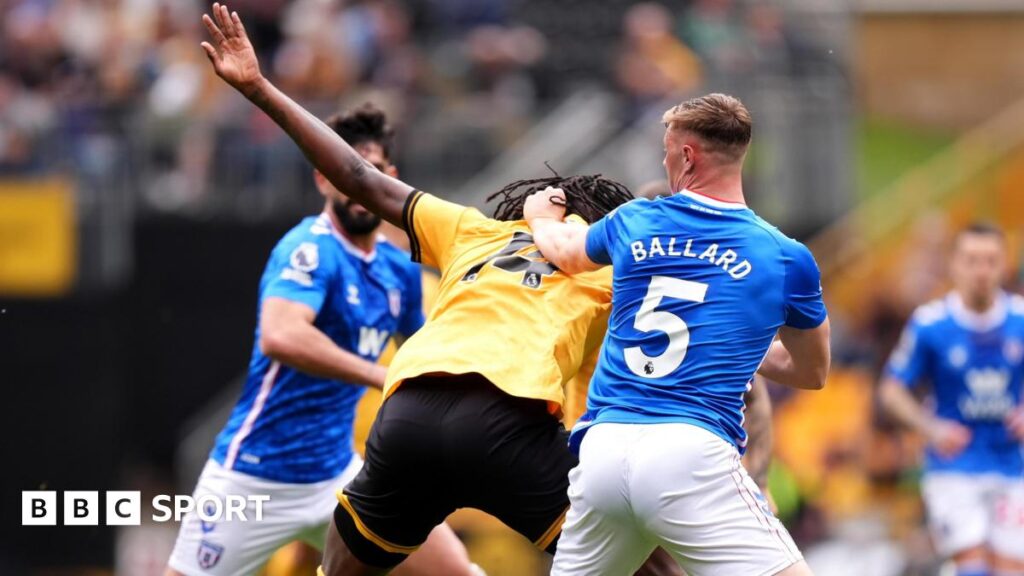 Hair pulling in football: Three red cards for hair pulls in 2026 – does law need changing?