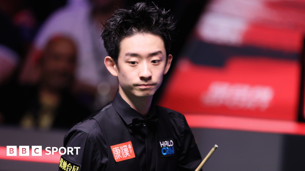 World Snooker Championship 2026: Wu Yize holds off Shaun Murphy fightback to retain slender lead in final